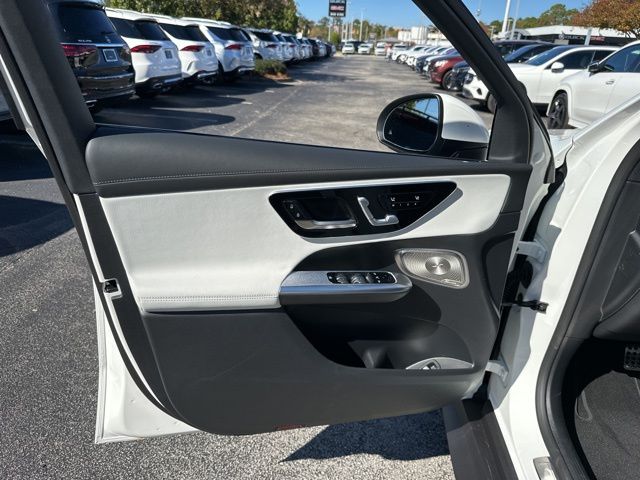2026 Mercedes-Benz GLC GLC 300 - 11