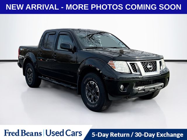 Super Black 2015 Nissan Frontier PRO-4X Crew Cab 4WD Pickup Truck Four-Wheel Drive 5-Speed Automatic Overdrive