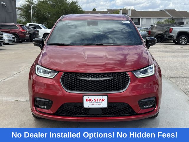 2026 Chrysler Pacifica Select Red at Bayway Chrysler Dodge Jeep Ram
