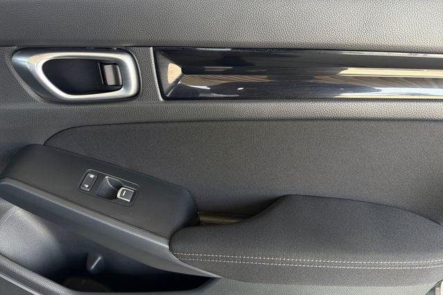 2024 Honda Civic EX - Photo 20