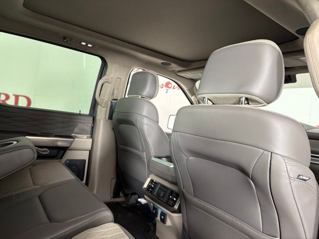 2025 Gray Metallic Ford F-150 Platinum 4X4 Truck