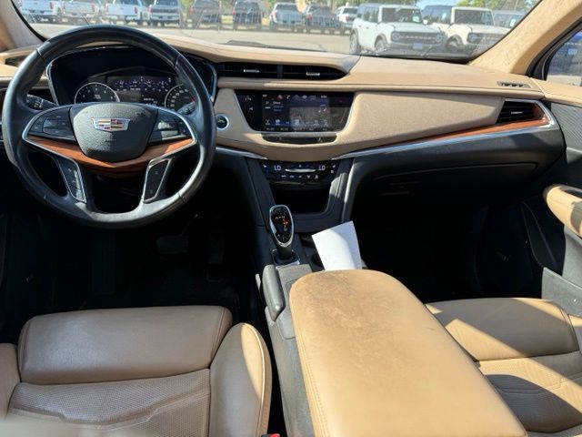 2017 Red Cadillac XT5 Platinum AWD SUV