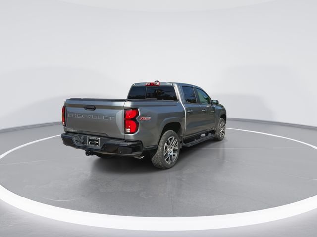 Used 2023 Gray Chevrolet Z71 image 11