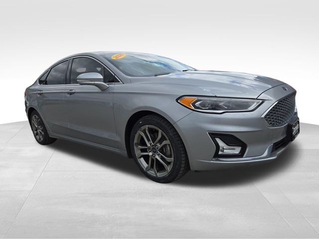 Iconic Silver Metallic 2020 Ford Fusion Hybrid Titanium FWD Sedan Front-Wheel Drive Continuously Variable Transmission