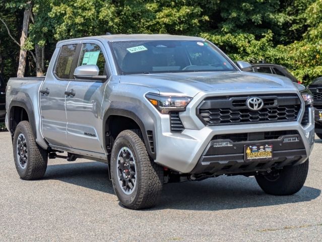 2024 Toyota Tacoma TRD Off-Road 1