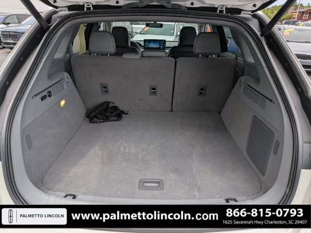 used 2023 Lincoln Nautilus car