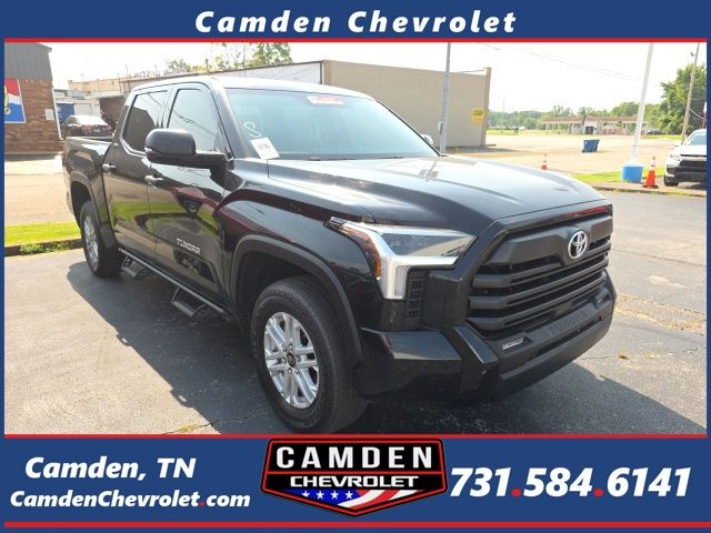 Midnight Black Metallic 2025 Toyota Tundra Pickup Truck Four-Wheel Drive Automatic