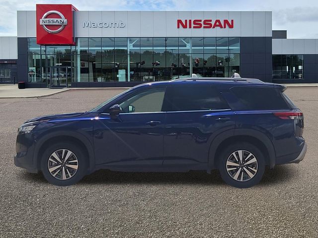 Used 2023 Nissan Pathfinder SUV