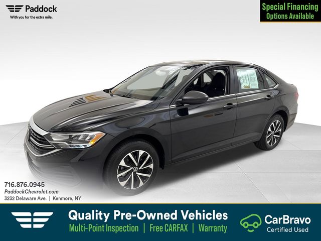 Platinum Gray Metallic 2023 Volkswagen Jetta Sedan Front-Wheel Drive 8-Speed Automatic