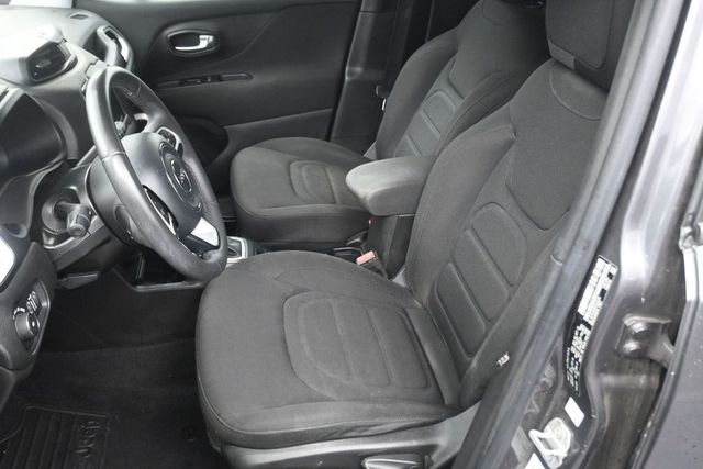 2020 Jeep Renegade Latitude Gray at Durrett Motor Company