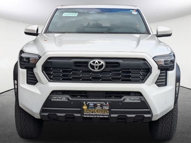 2024 Toyota Tacoma TRD Off-Road 10