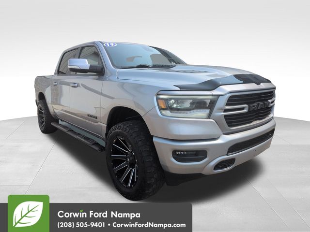 Billet Silver Metallic Clearcoat 2019 RAM 1500 Pickup Truck Four-Wheel Drive 8-Speed Automatic