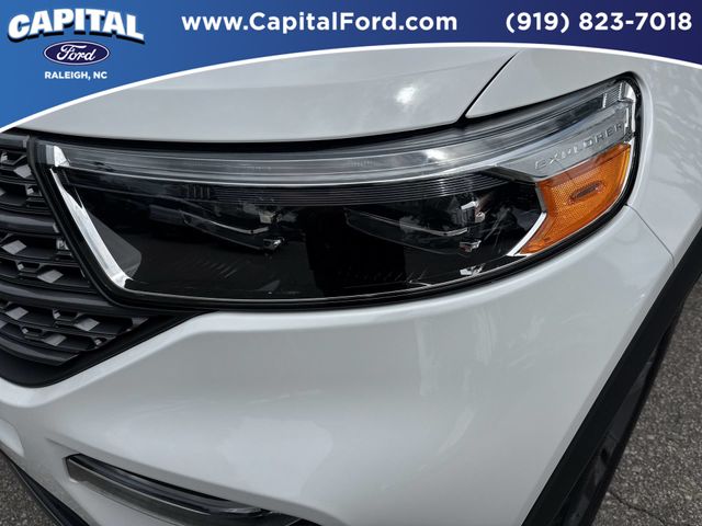 Used 2023 White Ford XLT image 11