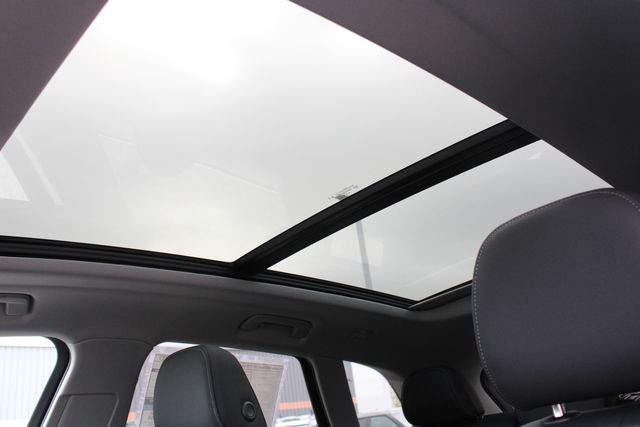 New 2025  Audi  image 5