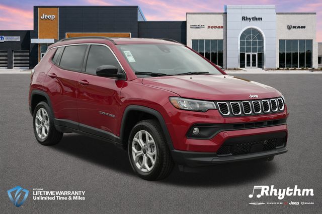 Red Hot Pearlcoat 2026 Jeep Compass SUV / Crossover Four-Wheel Drive 8-Speed Automatic