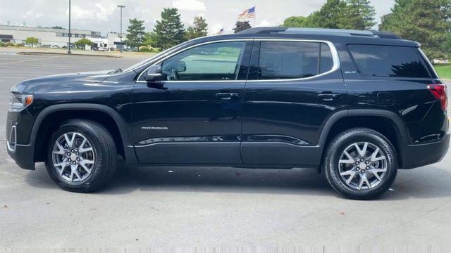 2023 GMC Acadia SLT 5