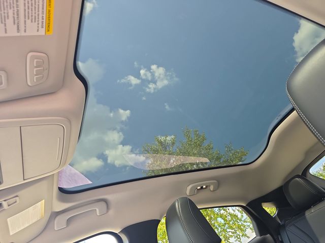 Used 2024 Vapor Blue Ford Premium image 31
