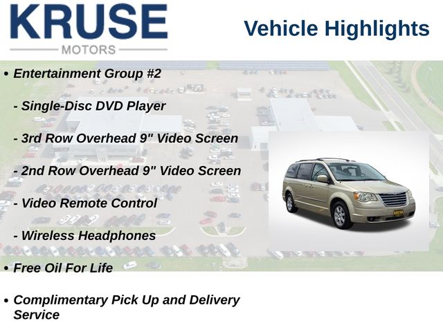 2010 Chrysler Town & Country Touring