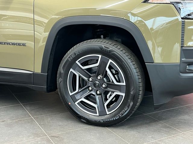 New 2026 Jeep Cherokee Laredo For Sale in Highland, IN
