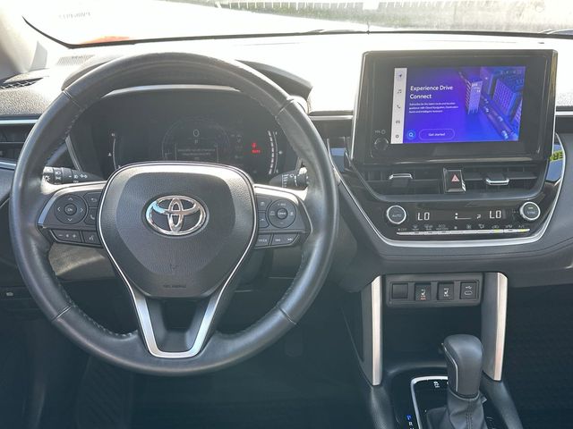 2023 Toyota Corolla Cross XLE 7