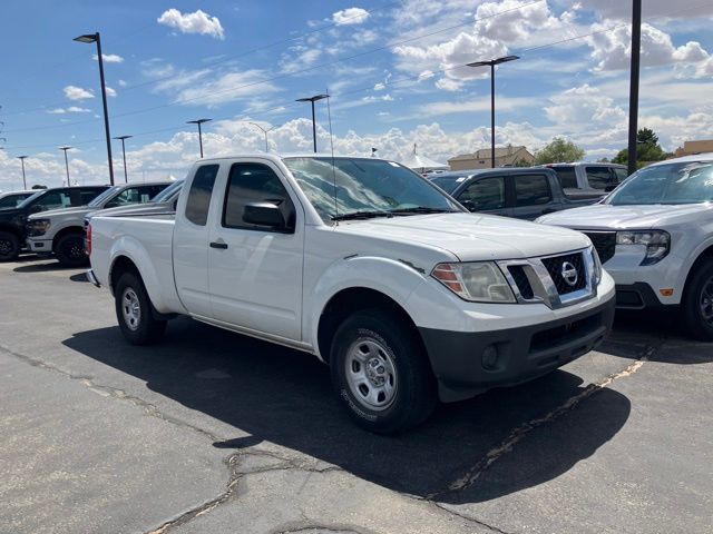 Glacier White 2016 Nissan Frontier Pickup Truck 4X2 5-Speed Manual Overdrive