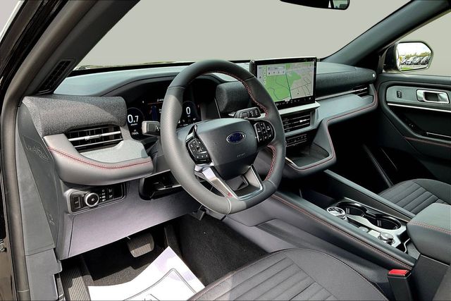 2026 Ford Explorer ST-Line - 6