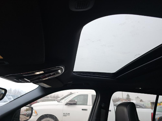 2022 Jeep Grand Cherokee Laredo