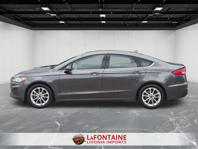 Used 2019 Ford Fusion SE with VIN 3FA6P0HDXKR167245 for sale in Livonia, MI