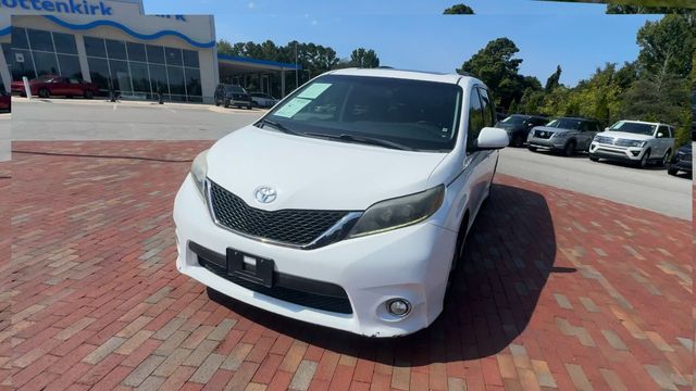 Used 2015 Toyota Sienna Van