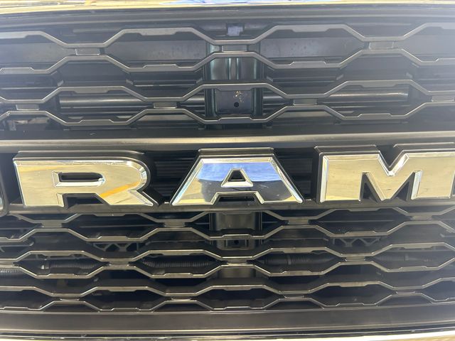 2023 Ram 2500 Tradesman 10