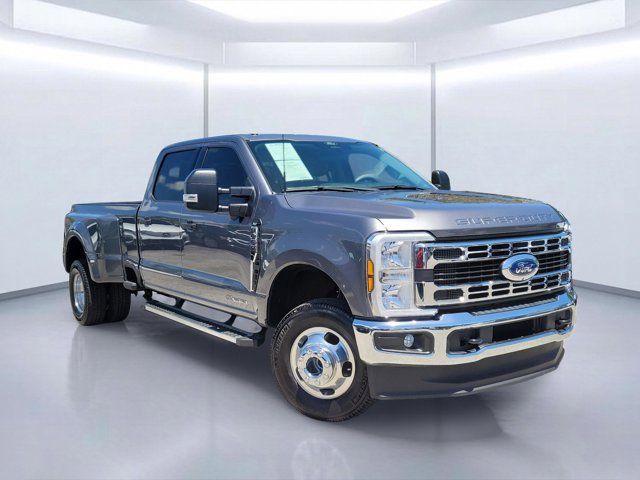 Gray Metallic 2024 Ford F-350 Super Duty XLT Crew Cab LB DRW 4WD Pickup Truck Four-Wheel Drive Automatic