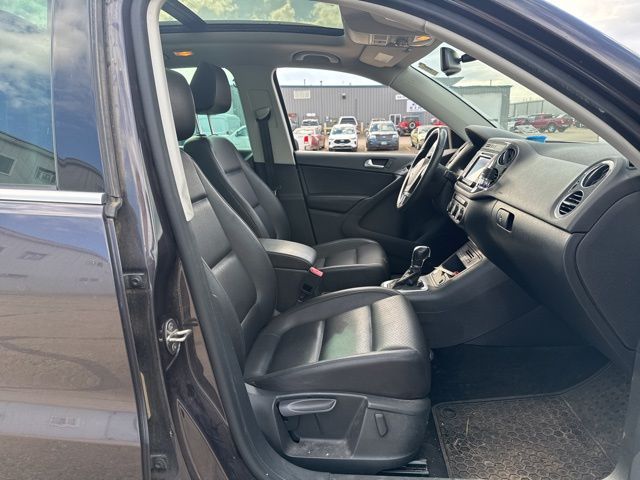 2016 Gray Volkswagen Tiguan SE AWD SUV