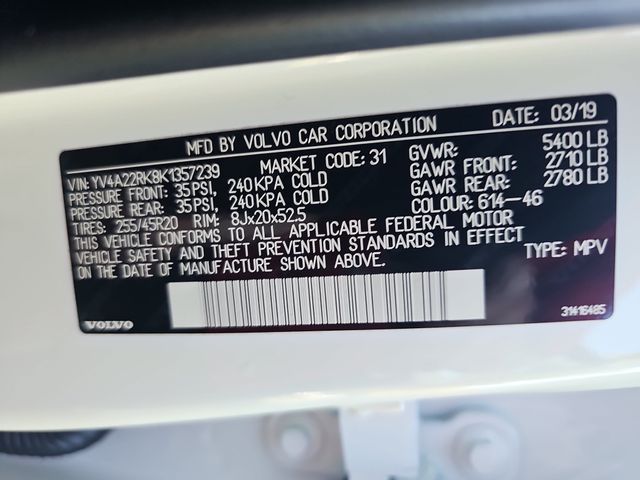 Used 2019 White Volvo T6 Momentum image 35