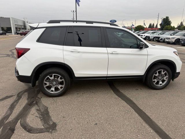 2023 Platinum White Pearl Honda Passport TrailSport AWD SUV