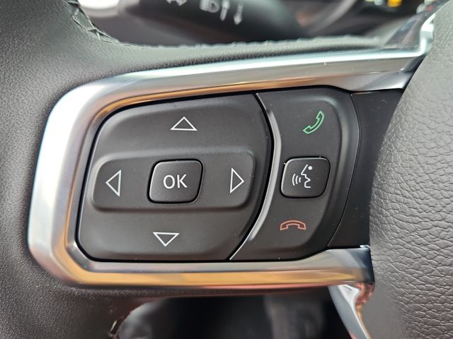 New 2026 White/off-white Jeep Sahara image 22