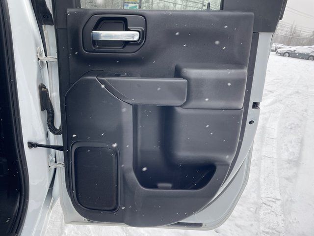 2021 Chevrolet Silverado 2500HD LT - Summit White exterior view 13