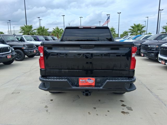 Used 2022 Black Chevrolet Custom image 6