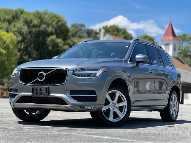  2018 Volvo XC90 T6 Momentum AWD   