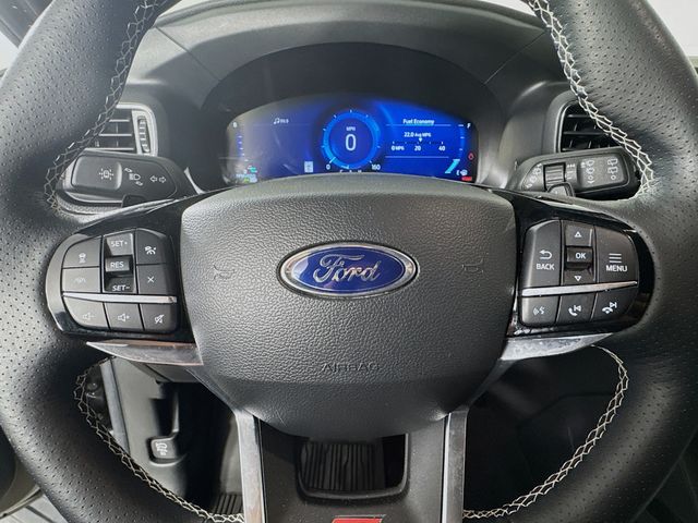 2022 Carbonized Gray Metallic Ford Explorer ST RWD SUV