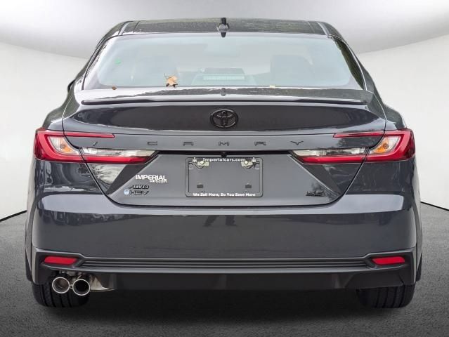 2025 Toyota Camry SE 5