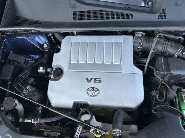 Used 2013 Blue Toyota Limited image 28