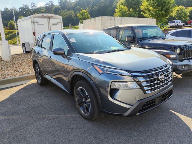 Used 2025 Nissan Rogue SUV
