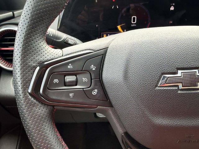 Used 2024 Chevrolet Trax SUV