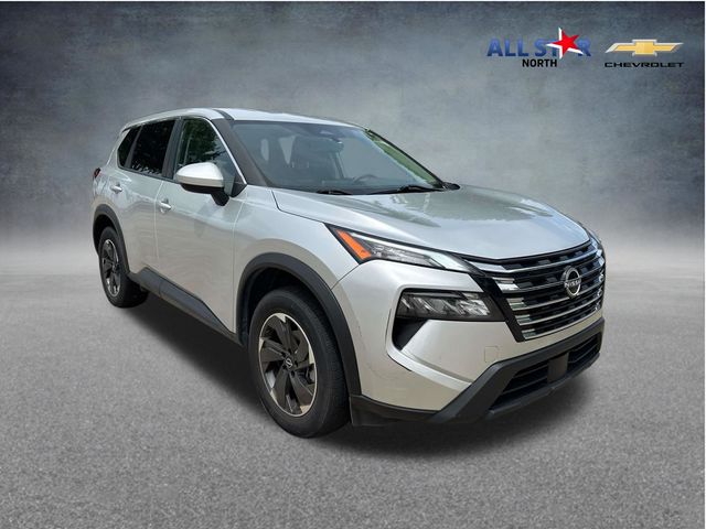 Brilliant Silver Metallic 2024 Nissan Rogue SUV / Crossover Front-Wheel Drive Continuously Variable Transmission