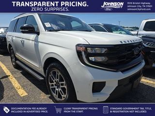Star White Metallic Tri-Coat 2025 Ford Expedition SUV / Crossover Four-Wheel Drive Automatic