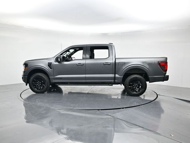 New 2026 Gray Ford XLT image 7