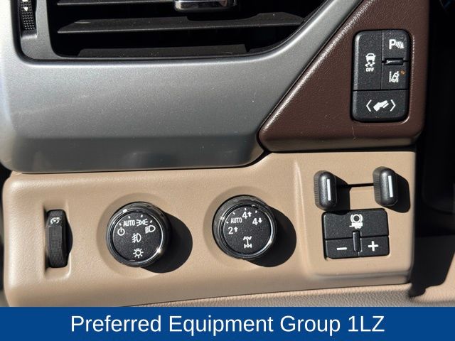 2015 Chevrolet Suburban LTZ