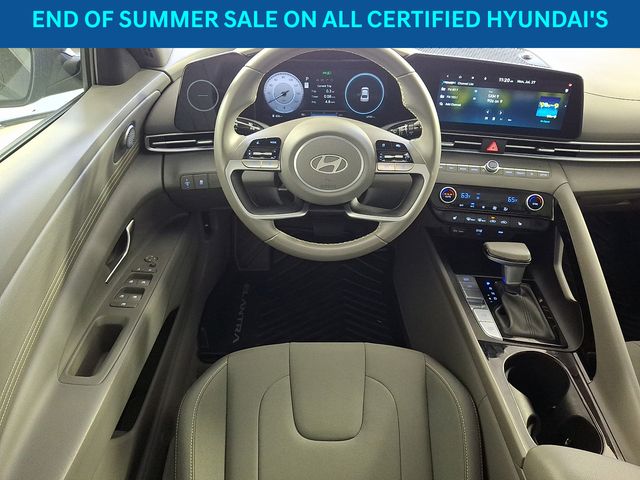 Used 2025 Hyundai Elantra Sedan