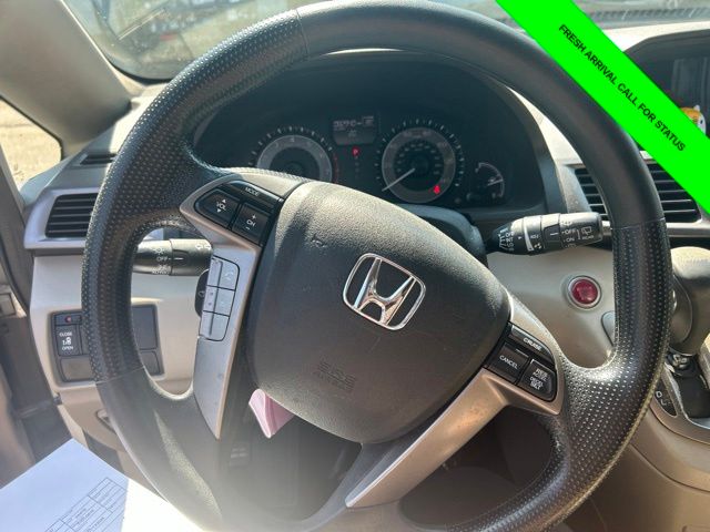 Used 2016 White Diamond Pearl Honda EX image 28