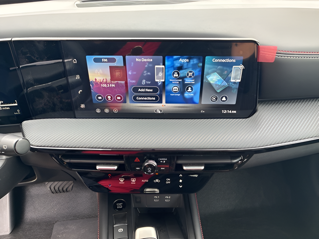 2026 Nissan Kicks SR Black at Royal Nissan